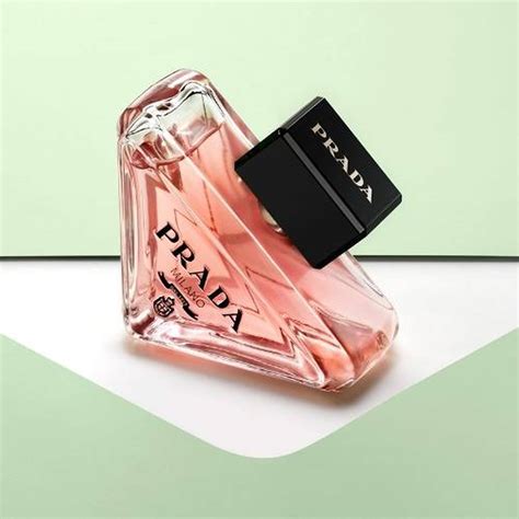 prada perfume pink box